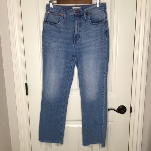 Madewell Tall Slim Demi-Boot Jeans in Denis Wash. - Picture 2 of 15